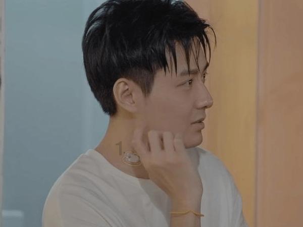 好委屈啊。。。。长那么丑游戏画面