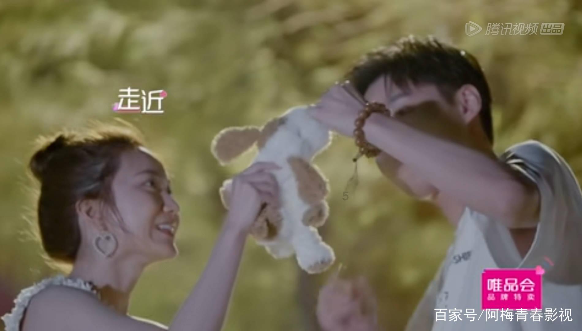 “租租租”还是“买买买”?你会选择以租代购的生活吗 | 睡前聊一会儿