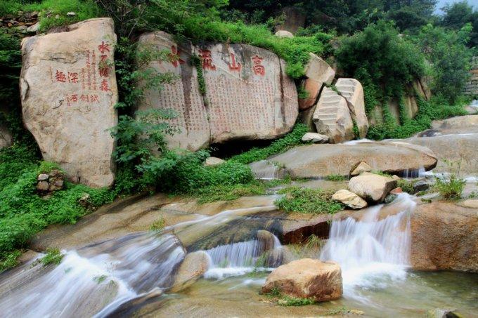 好委屈啊。。。。长那么丑游戏画面