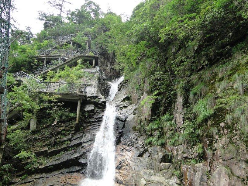 逃离别墅度假村