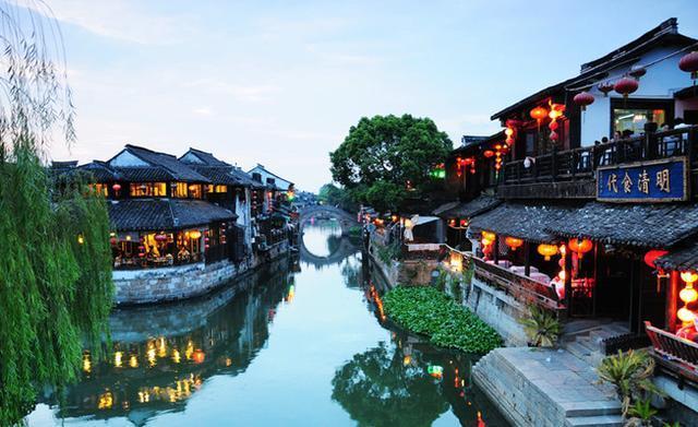 地核守护者天空泰坦怎么召唤游戏画面